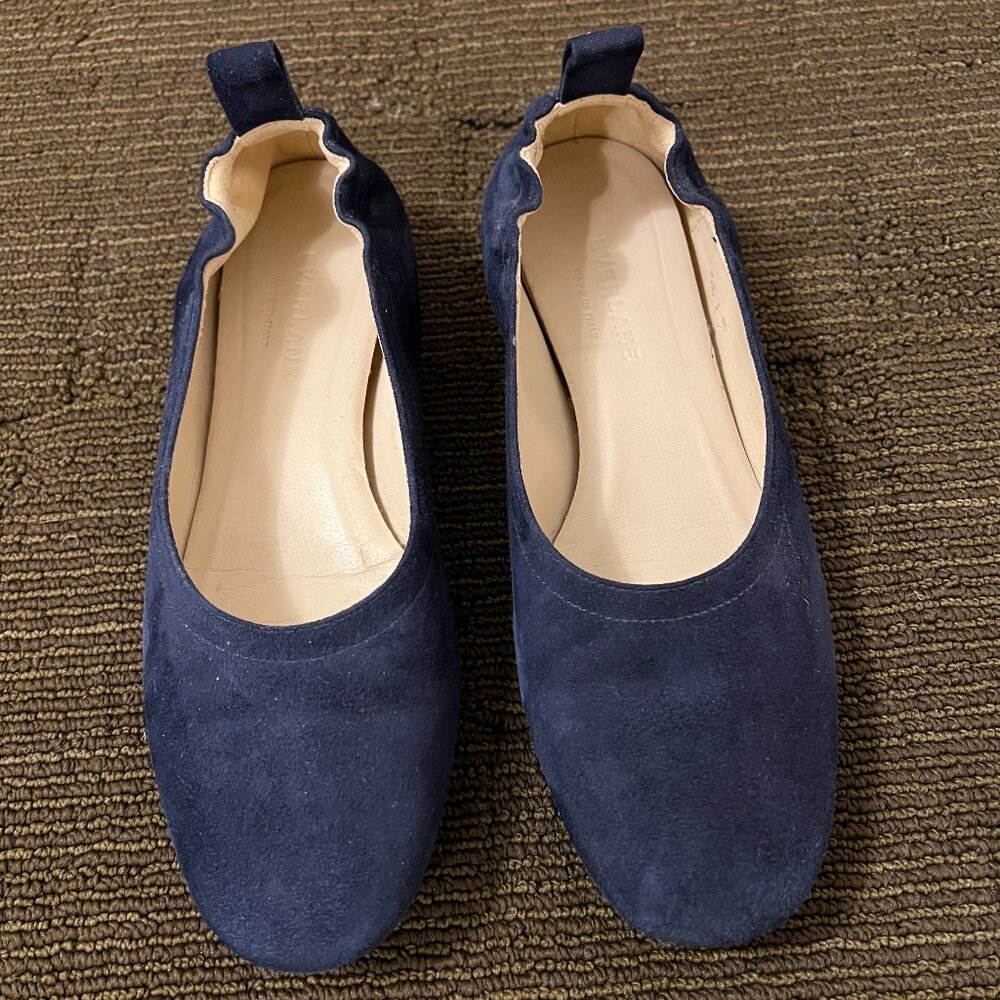 Everlane navy blue suede ballet flats